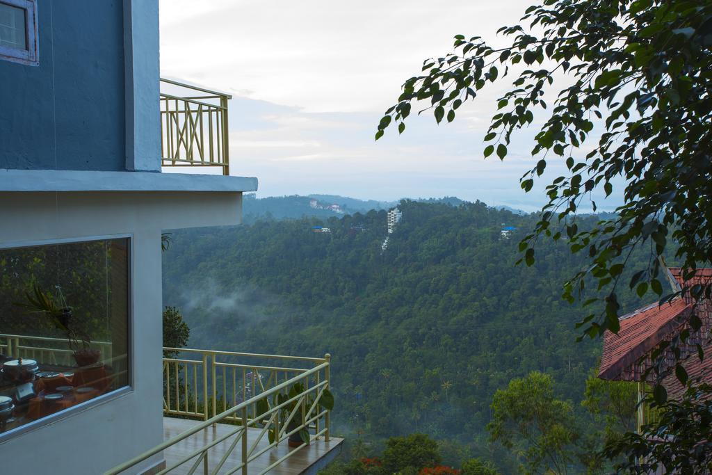 Spice Country Resort Chithirapuram Buitenkant foto