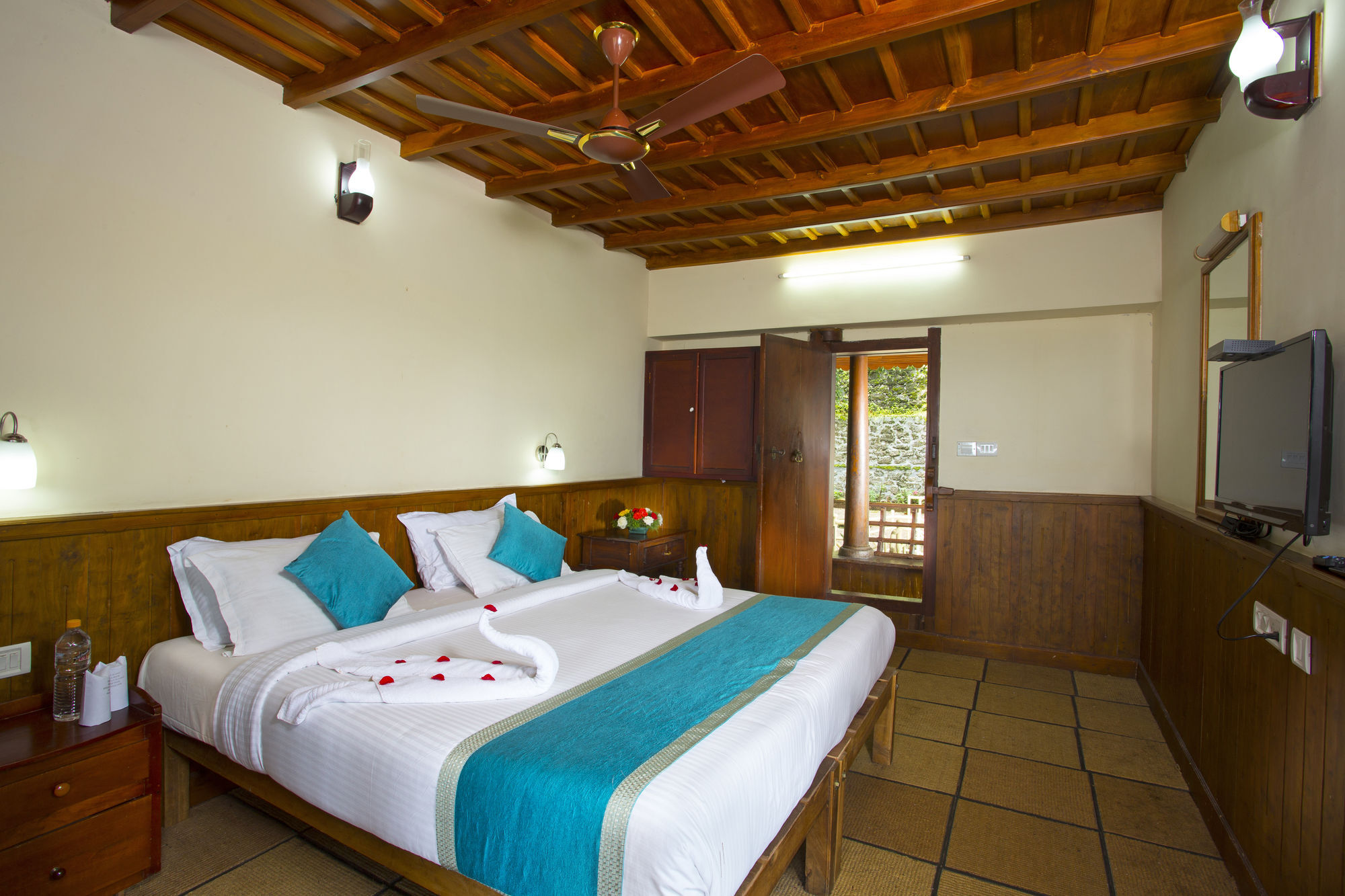 Spice Country Resort Chithirapuram Buitenkant foto